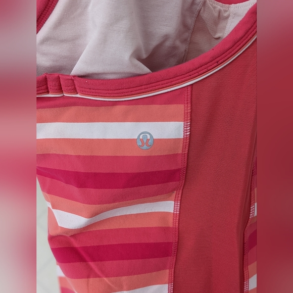 Lululemon tank top - Picture 4 of 5